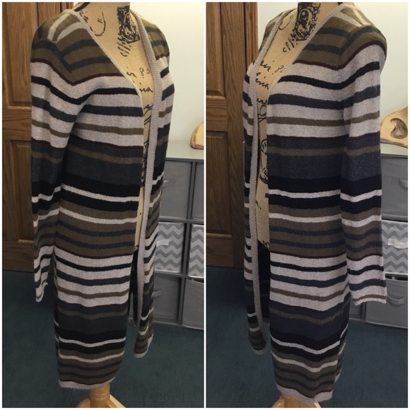 No Comment Sweater - Picture 3 of 3